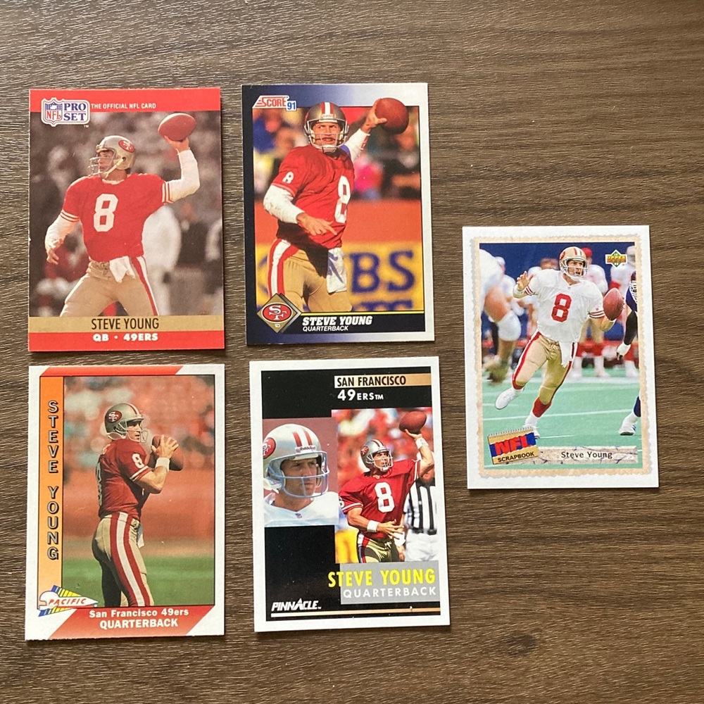 Steve Young Football Trading Cards Set